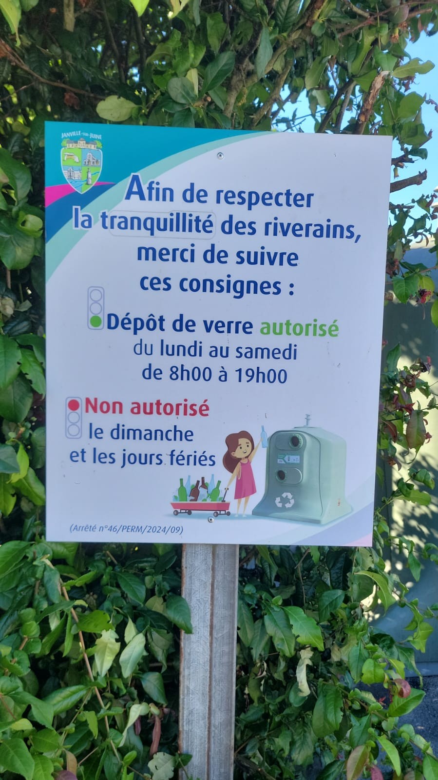 panneau-borne-verre-2kmdia.jpg